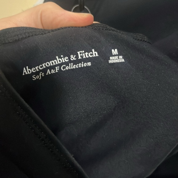 Abercrombie soft AF deep v neck body suit NWT - Picture 4 of 4